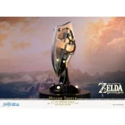 Legend Of Zelda: Breath Of The Wild - Hylian Shield - Collectors Edition With Led Stand [Nintendo] -Figuras Modelos Tienda legend of zelda breath of the wild hylian shield standard edition ver nintendo 1 32