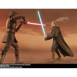 Bandai STAR WARS: The Last Jedi - Luke Skywalker Battle Of Crait Ver. [SH Figuarts]