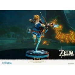 GOOD SMILE COMPANY The Legend Of Zelda: Breath Of The Wild - Link 10 Inch Collector With Led Stand [First 4 Figure] -Figuras Modelos Tienda the legend of zelda breath of the wild link 10 inch collector first 4 figure 1 10